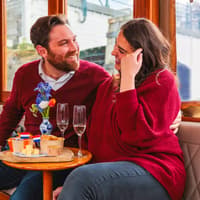 Amsterdam: 1-Hour Luxury Romantic Saloon Boat Cruise with Bubbles & Bites — gallery 5