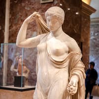 Louvre Museum + Orsay Museum Semi-Private Guided Tour — gallery 2