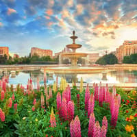 Privat sightseeingtur i Bukarest med landsbymuseum inkluderet, Bukarest
