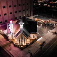 Las Vegas: Elvis Wedding Ceremony — gallery 1