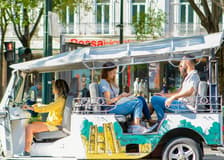 Lisbon: Half-Day Guided Tuk Tuk Tour + Food Tastings