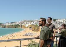 Albufeira: Guided Walking Tour + Food & Drink Tasting