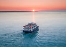 Darwin Harbour: Sunset Cruise + Buffet Dinner