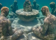 Cancún: MUSA Underwater Art Museum Glass-Bottomed Boat Tour with Drink