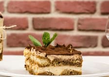 Milan: Small-Group Wine & Food Tour