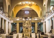 Egyptian Museum Cairo, Giza Pyramids & Sphinx: Guided Tour + Transfer + Lunch