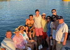 Lake Austin: 2-Hr Scenic Boat Cruise BYOB