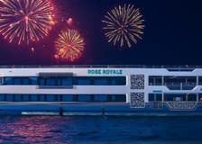 Abu Dhabi: Rose Royale Megayacht Dinner Cruise