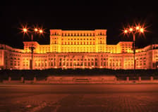 After Dark City Tour and Traditional Dinner