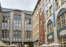 Berlin: Scheunenviertel & Hackesche Höfe Guided Tour