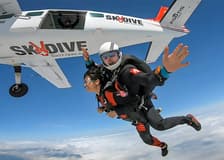 Skydive Switzerland Tickets: Tandem Skydive from 13,000 Ft