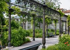 Lunch at Illy Cafe with Royal Gardens Views
