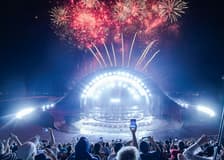 Kiss of the Sea Show with Dinner Options
