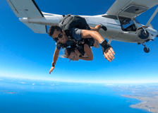Airlie Beach Tandem Skydive with Beach Landing