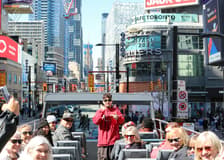 Toronto: Hop-on Hop-off Bus Tour with Harbour Cruise