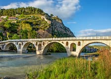 From Tirana: Berat UNESCO Heritage & Belshi Lake Day Trip