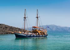 Santorini 3-Hour Cruise to Volcano and Hot Springs