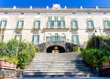 City Sightseeing: Naples Hop-on Hop-off Bus Tour