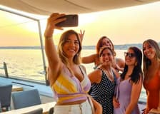 Lisbon: Tagus River Sunset Cruise + Drink