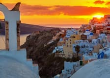 Day Tour to Akrotiri from Santorini with Sunset in Oia