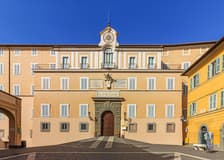 Castel Gandolfo Full Experience with Eco-Minibus Tour of Pontifical Gardens