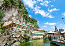 From Kuala Lumpur: Private Half-Day Batu Caves & Cultural Temple Tour with Transfers