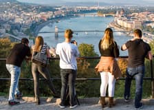Budapest: Grand City Tour with Parliament Visit