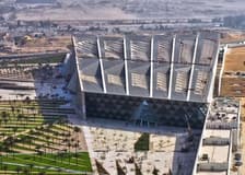Grand Egyptian Museum & Giza Pyramids: Guided Tour + Lunch + Transfer