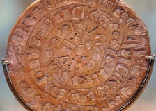 Heraklion Archaeological Museum: Entry Ticket + Digital Hellenic Heritage Guide
