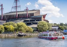 Stockholm: Hop-on Hop-off Boat Tour