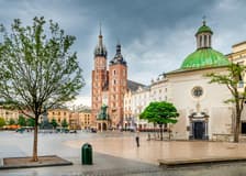 Krakow Old Town & Saint Mary's Basilica Express Guided Tour