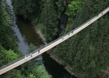 Vancouver: Capilano Suspension Bridge Park & City Tour