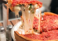 Chicago: Guided Gangsters & Food Walking Tour
