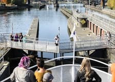 Seattle One Way Locks Cruise