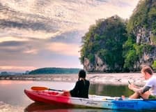 Krabi: Ao Thalan Sunset Kayak Tour with BBQ Dinner