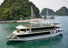 Hạ Long Bay: Full-Day Arcady Cruise + Lunch