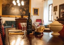 Montalcino: Vineyard Guided Tour + Wine Tasting in the Castle