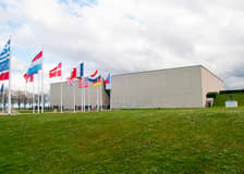 Caen: Memorial Museum Ticket & D-Day Landings Audio Guide