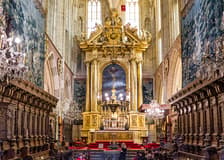 Wawel Castle, Cathedral and Wieliczka Salt Mine Guided Tour with Lunch

