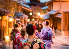 Gion Kyoto: 3-Hr Small Group Guided Walking Tour