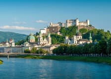 Salzburg Sightseeing: Hop-on Hop-off Bus Tour