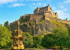 Edinburgh: Royal Attractions Tickets + 48-Hour Hop-On Hop-Off Bus Tour
