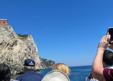 Capri: Guided Boat Tour + Drinks + Snorkeling