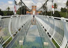 Bali Glass Bridge: Entry Ticket