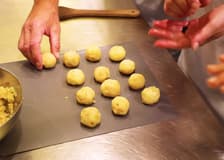 Florence Cooking Class: Hand-Made Pasta & Typical Dessert