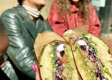 Marseille: Cours Julien Guided Food Tour