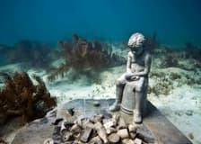 MUSA Cancún Underwater Art Museum: Snorkel & Glass-Bottomed Boat Tour with Drink