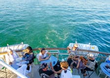 Lisbon: Tagus River Cruise with Brunch