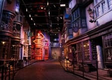London: Warner Bros. Studio Tour + Roundtrip Transfer