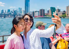 Circle Line: 90-min NYC Landmarks Cruise